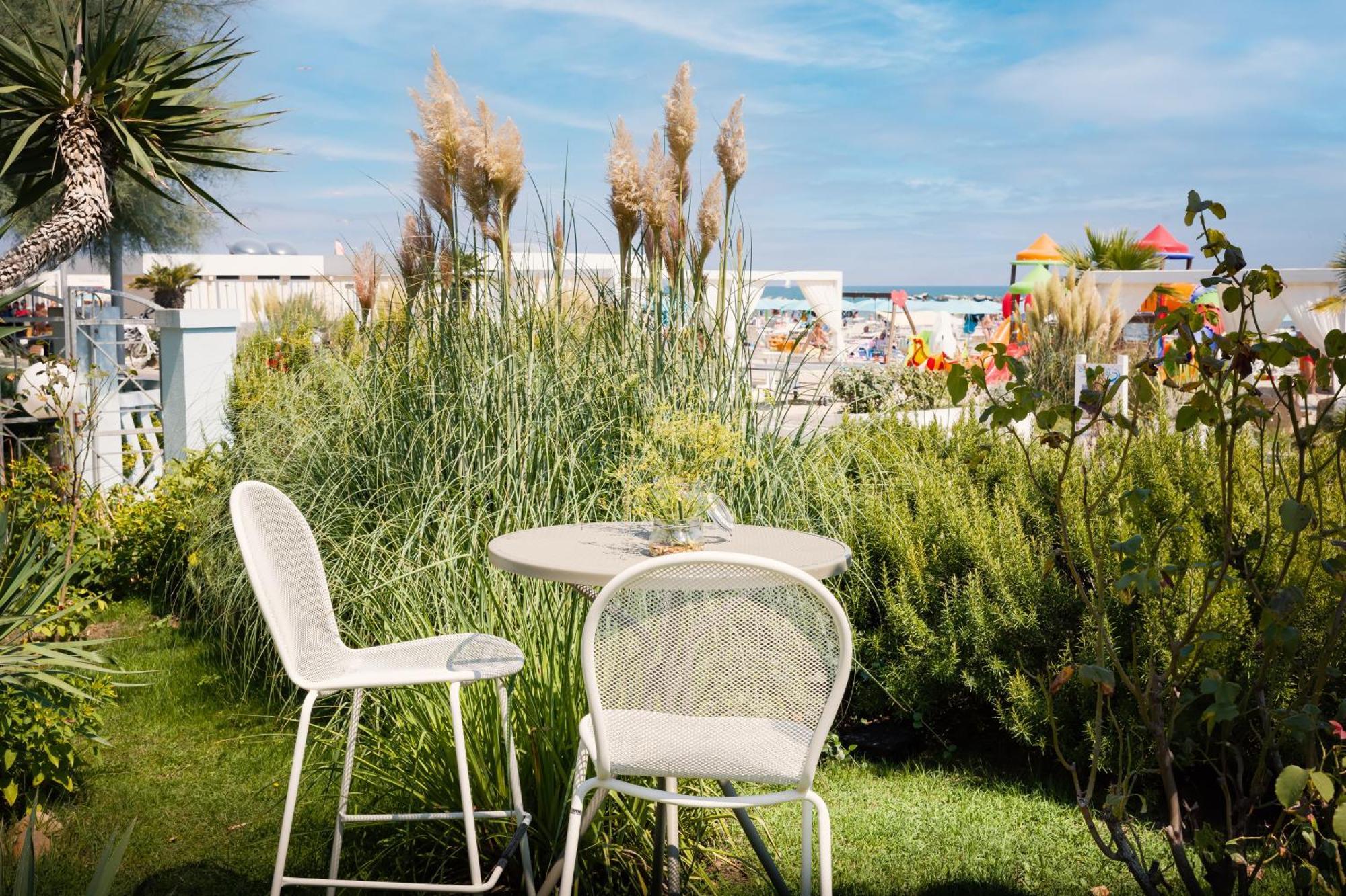 Hotel Eliseo Bellaria-Igea Marina Eksteriør billede